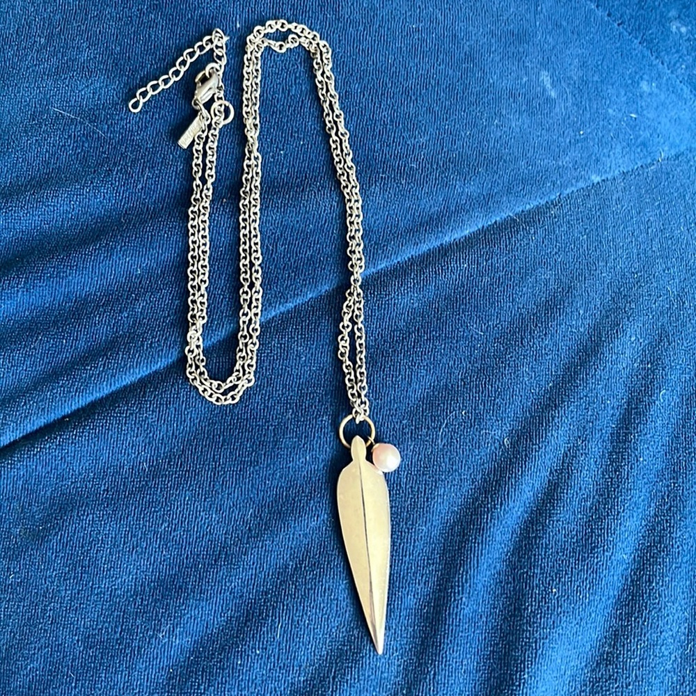 Vantel Pearl Necklace